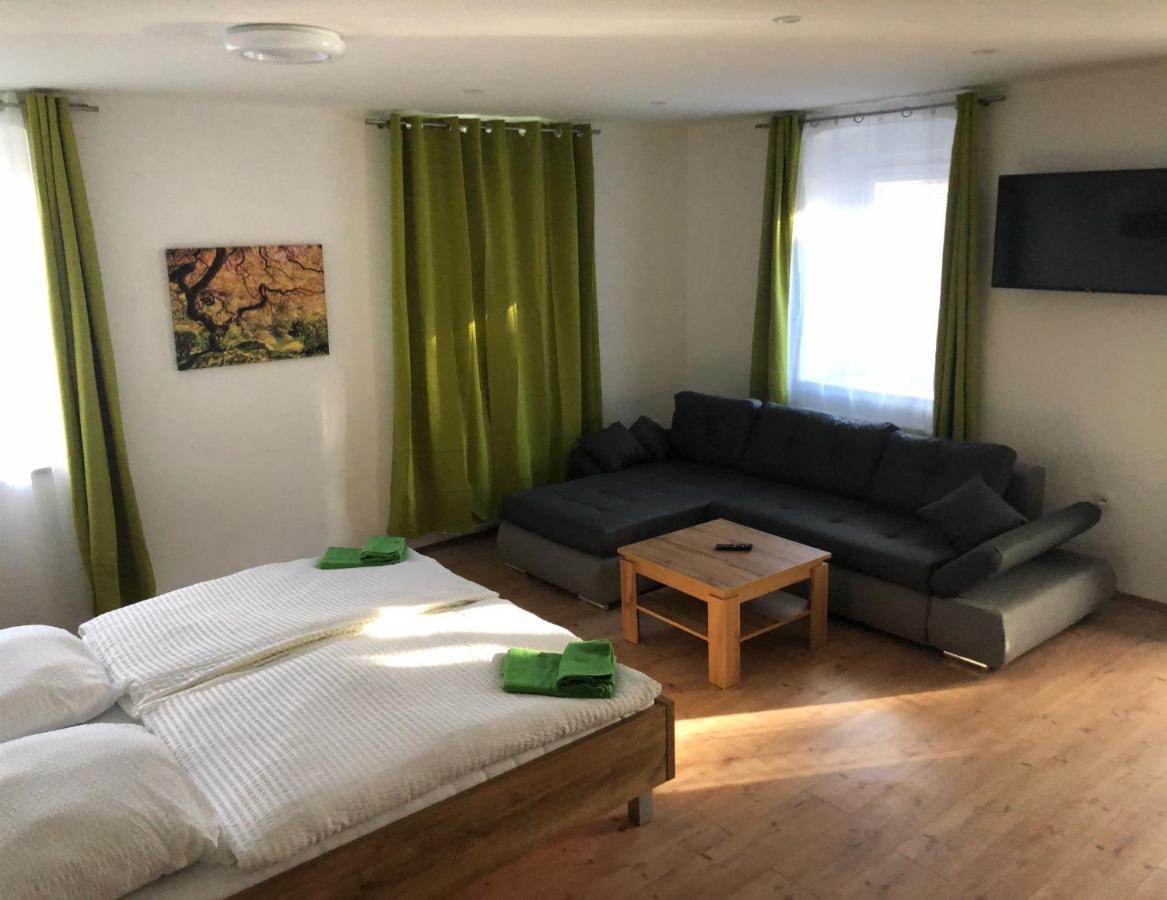 Ferienwohnung „Gmuender Hof“ Гмюнд Екстериор снимка